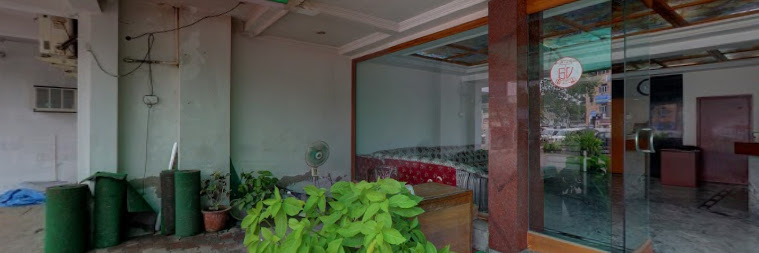 Карнул: Hotel SV Regency