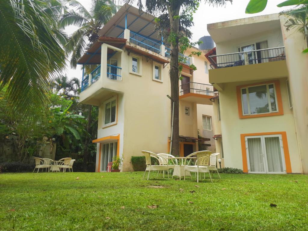 Jungle Hut- Annabelles Beach Apartments at Bernard Simao Calangute — фото 1