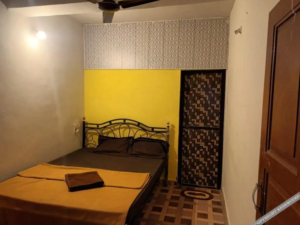 Арамбол: Madan Motels