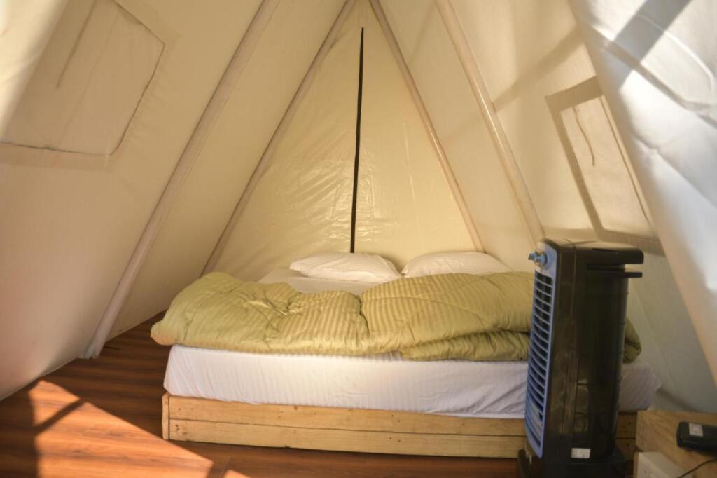 Пляж Мандва: Moonstone Hammock Alibaug