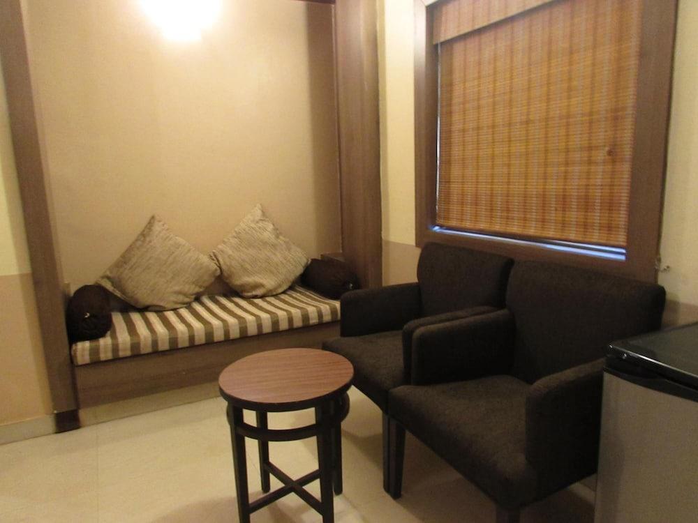 Панаджи: Sandalwood Resorts Pvt. Ltd.