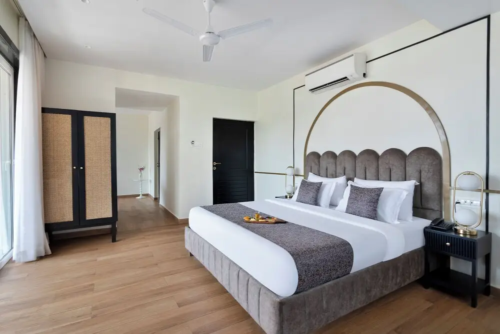 Вагатор: Mademoiselle Boutique Resort and Cafe