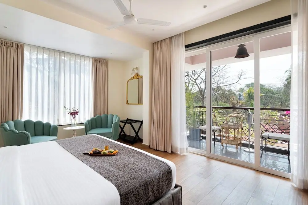 Вагатор: Mademoiselle Boutique Resort and Cafe