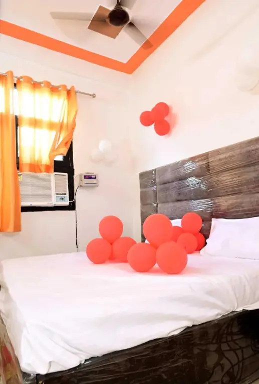 Мератх: Oyo 91771 Hotel Heaven Inn