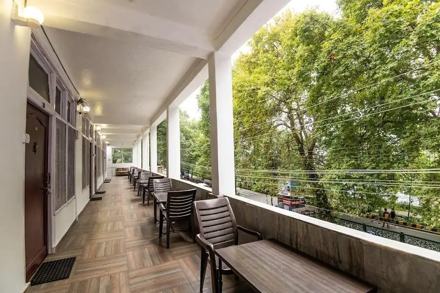 Наинитал: India Hotel - Hotel on Mall Road Nainital