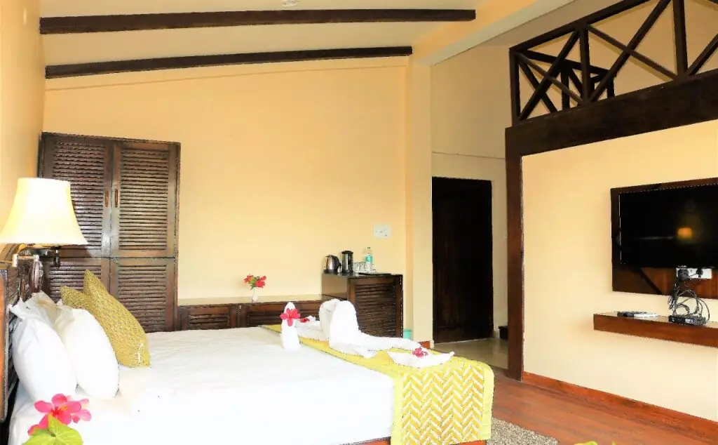 Наинитал: Alaya Resorts & Spa