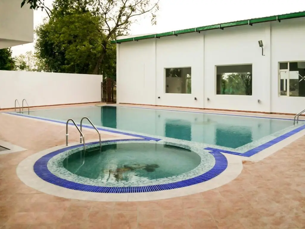 Corbett Blue Sky Resort — фото 1
