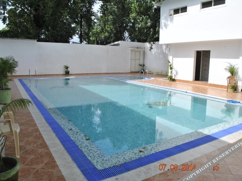 Наинитал: Corbett Blue Sky Resort