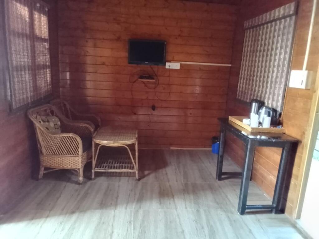 Наинитал: Vanasthali Jungle Resort Jim Corbett