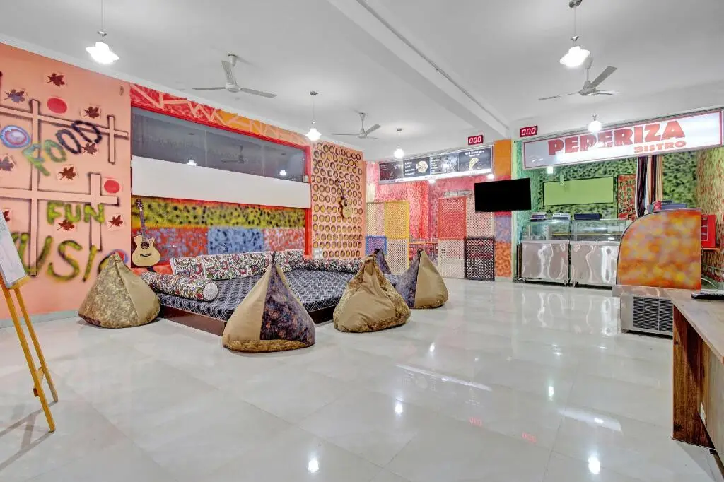 Шринагар: OYO 84461 Shaani Guest House