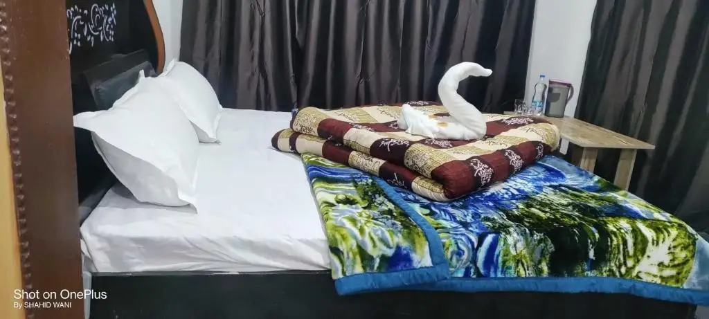 Пахалгам: OYO HOME 87187 Mohd Shahid Homestay