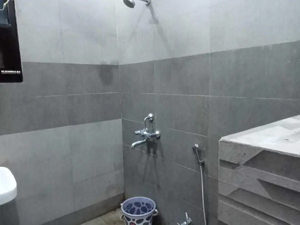 Лакхнау: Oyo 92394 Ashiyana Guest House