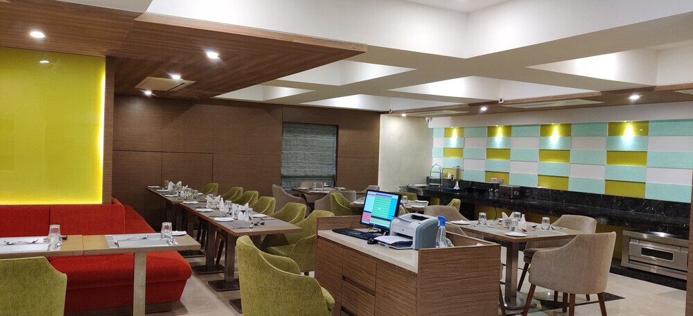 Лакхнау: Elora Lords Eco Inn Lucknow
