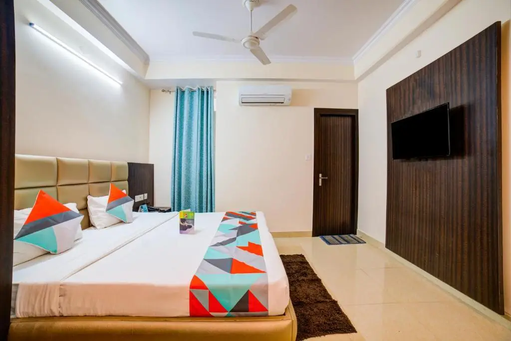Лакхнау: Hotel The Uhas