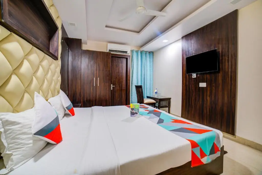 Лакхнау: Hotel The Uhas