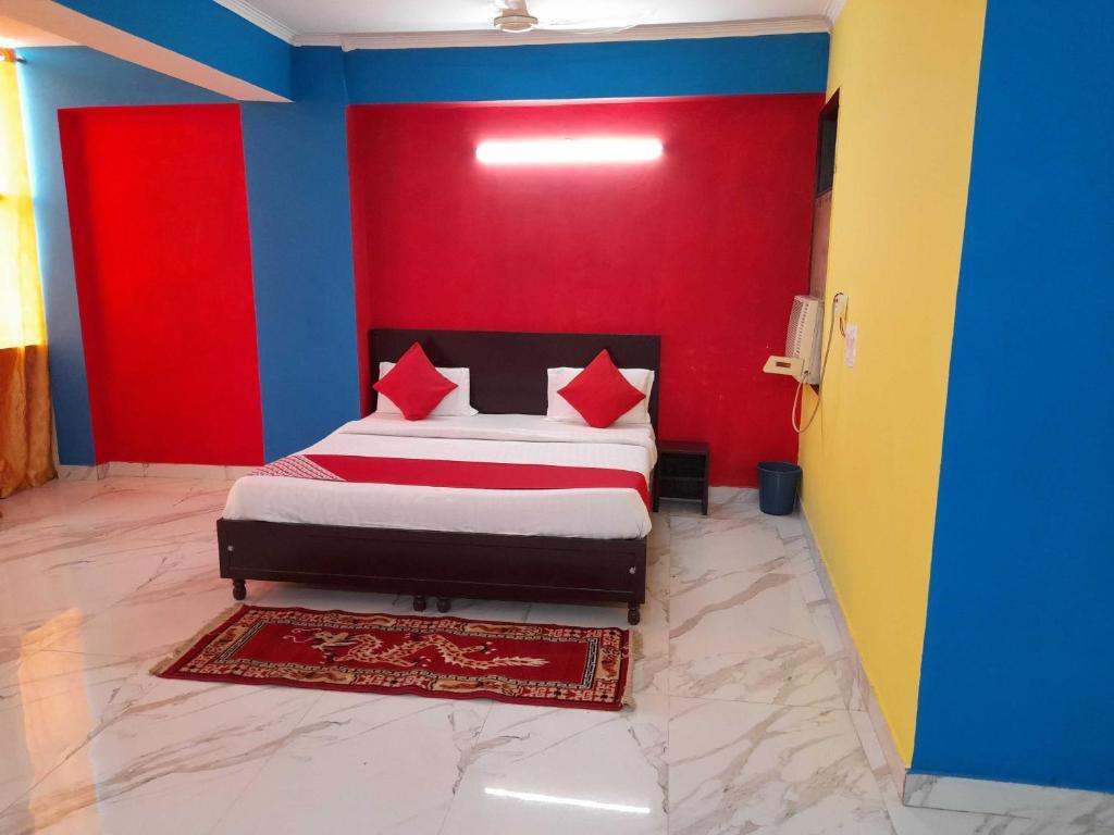 Oyo Shri Hotel Vip Near Worlds Of Wonder — фото 1