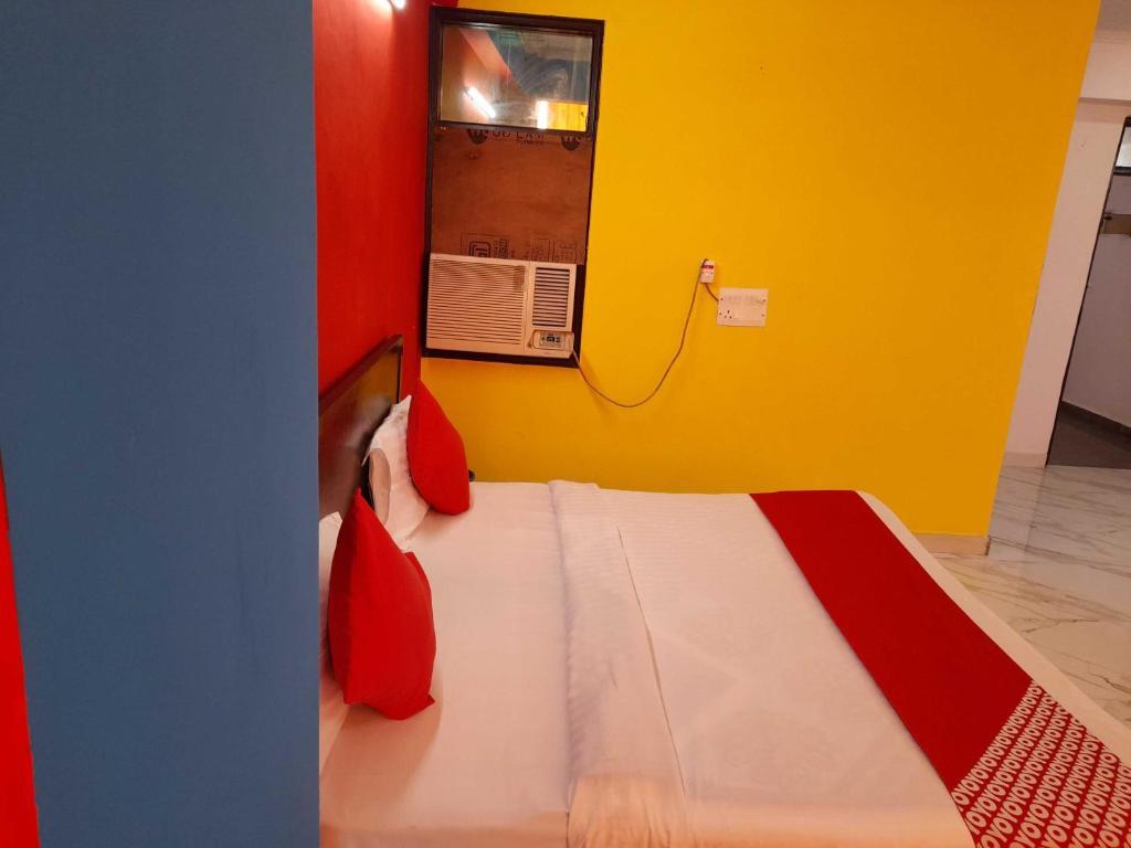 Нойда: Oyo Shri Hotel Vip Near Worlds Of Wonder