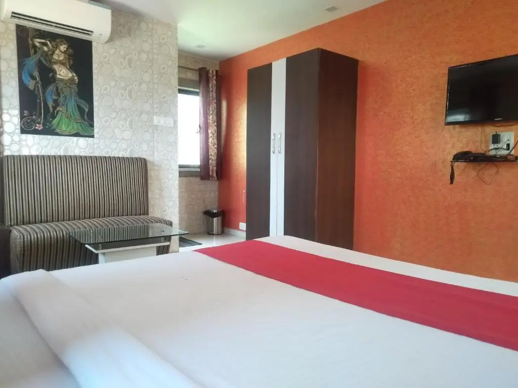 Олд-Махабалешвар: Hotel Panchgani Crown