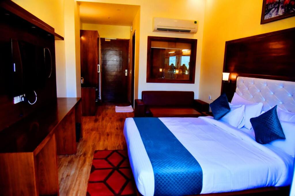 Ришикеш: Hotel Divine Lakshmi Ganga