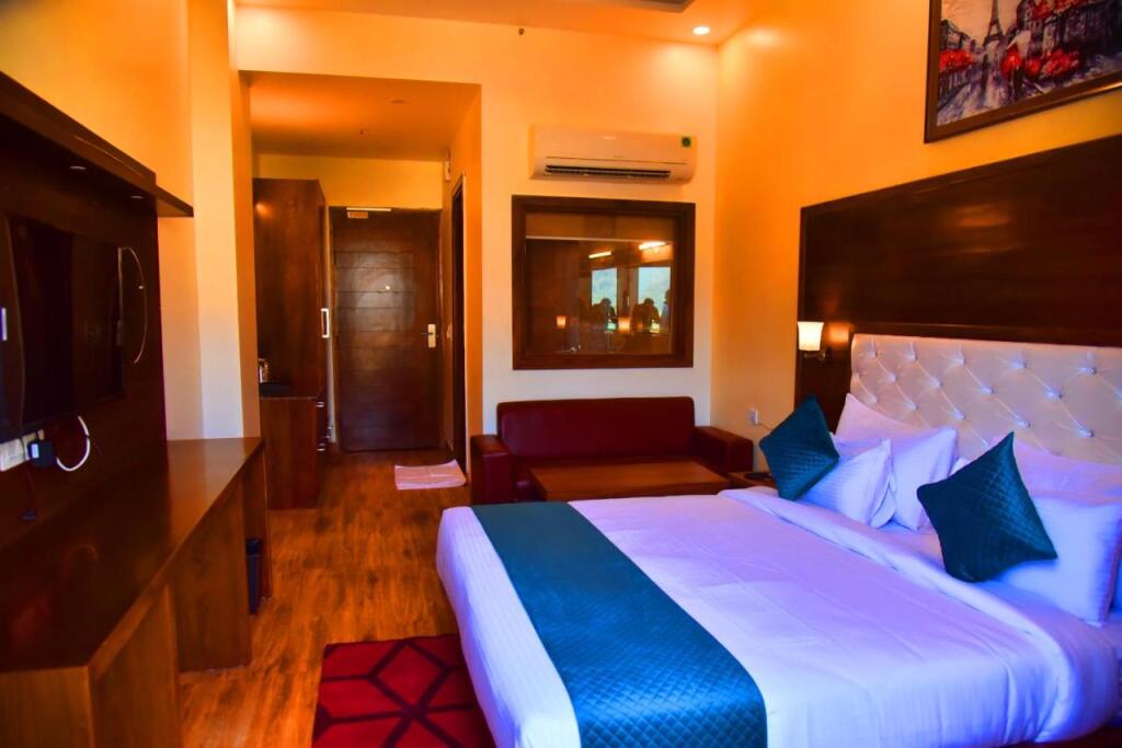 Ришикеш: Hotel Divine Lakshmi Ganga