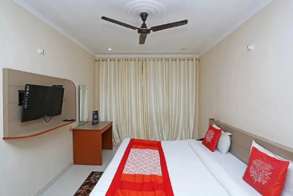 Ришикеш: Goroomgo Bhagirath Inn Tapovan Rishikesh