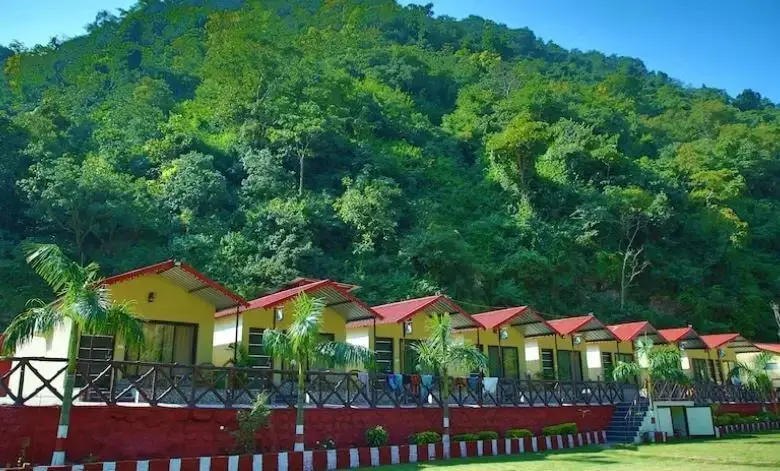 Ришикеш: Nirvana River Resort