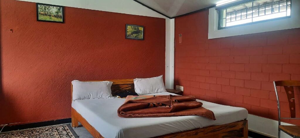 Ути: Red Carpet Cottages by Lexstays Masinagudi