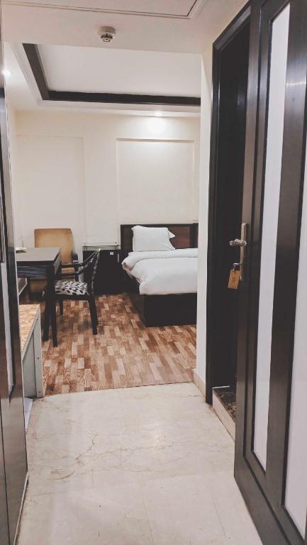 OYO 92019 Hotel Deluxe Room Stay — фото 1
