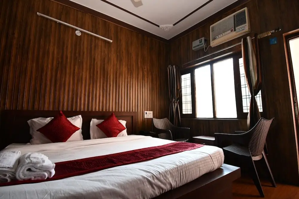 Ришикеш: Hotel Shivaay Paradise
