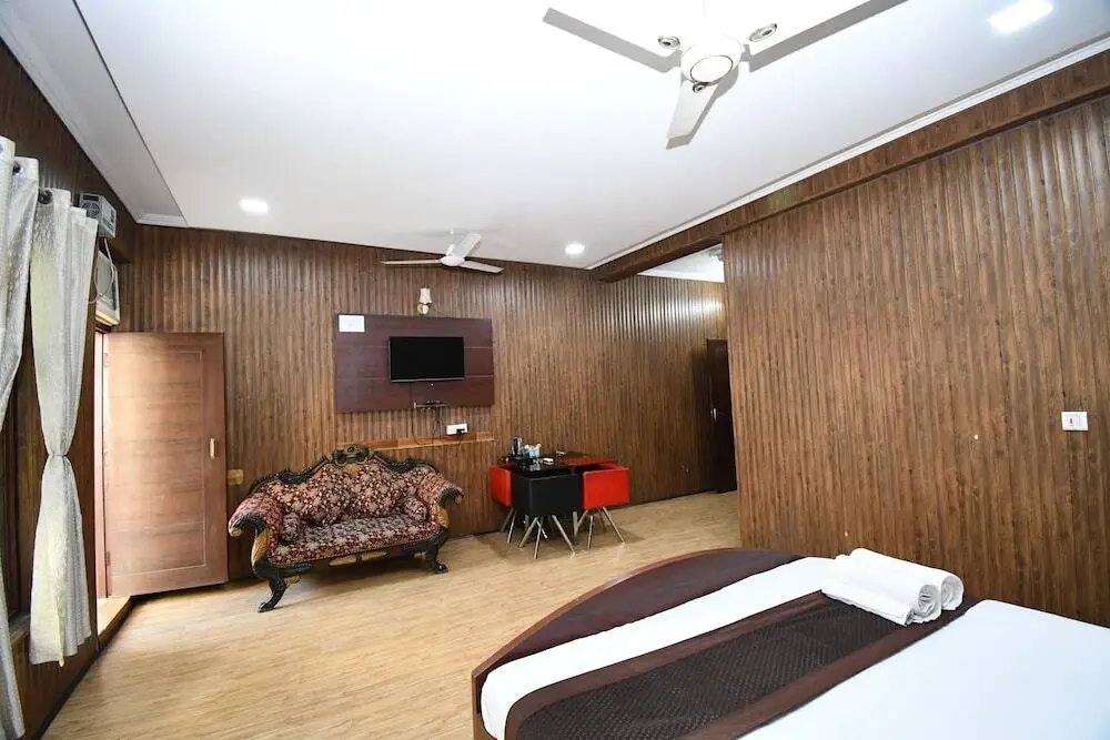 Ришикеш: Hotel Shivaay Paradise