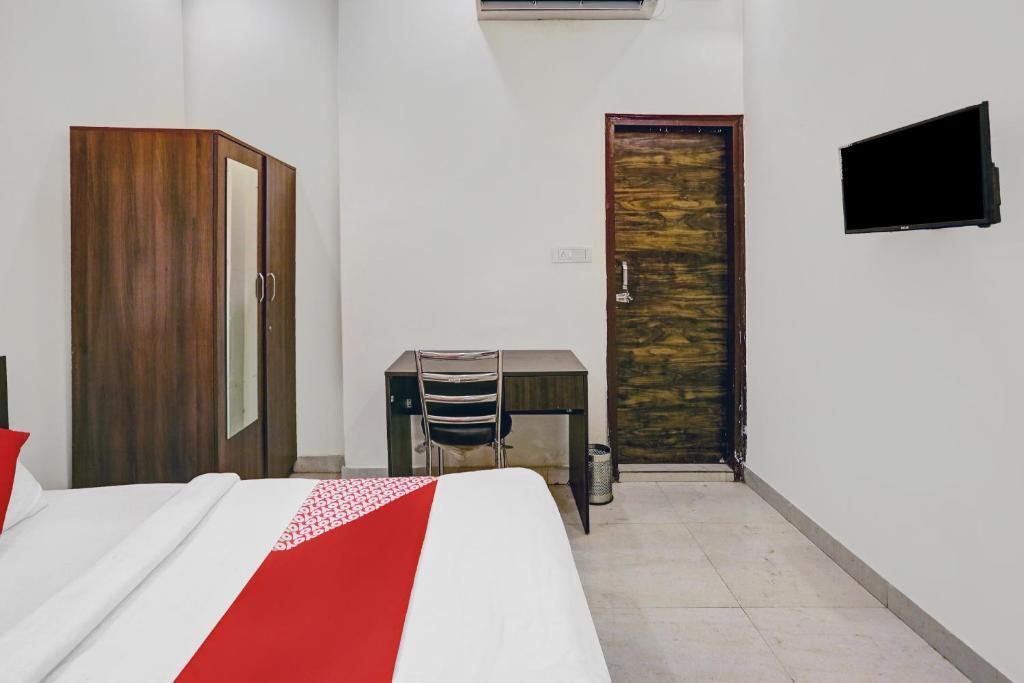 Нью-Дели: Oyo Hotel Prince Near Haiderpur Metro Station