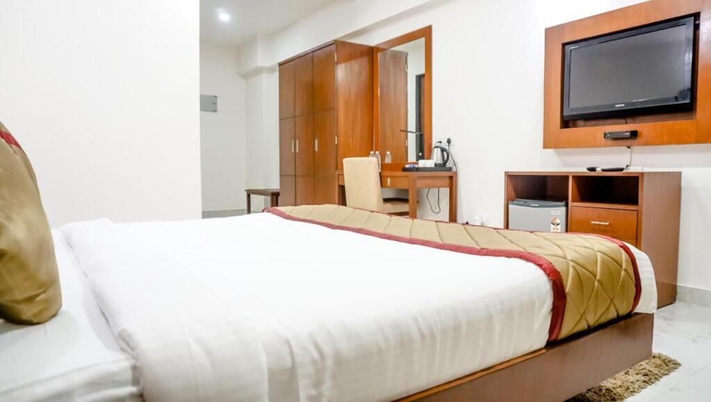 Нави-Мумбай: The Altruist Business Hotel Navi Mumbai-1