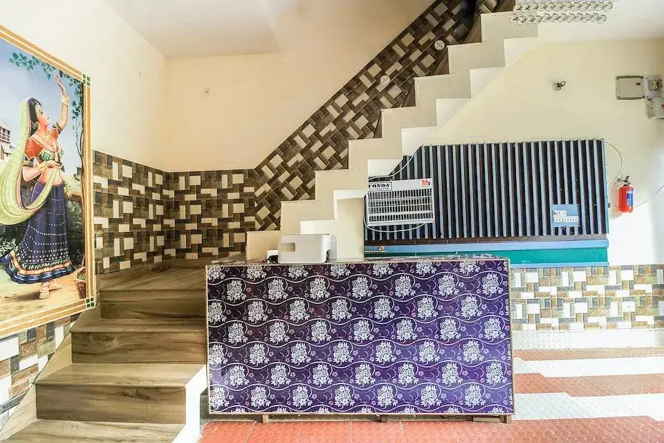 Нойда: Gopi Home Stay