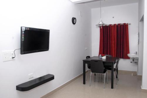 Майсур: Varsha Enclave Novelty House