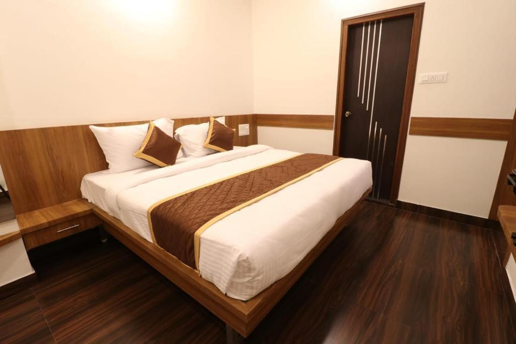 Майсур: Sepoy Elite by Yuvraj Group of Hotels