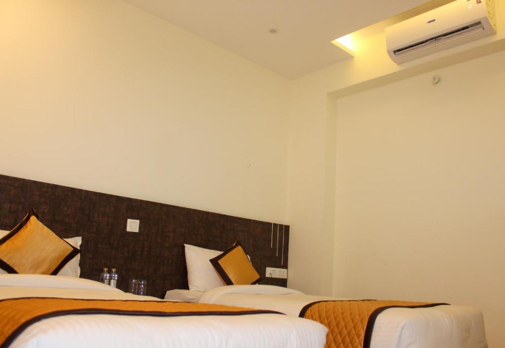 Майсур: Sai Vihaar Inn & Suites