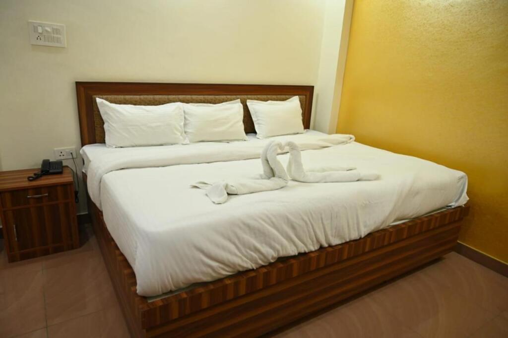 Бахадрабад: Hotel Kedar Ganga