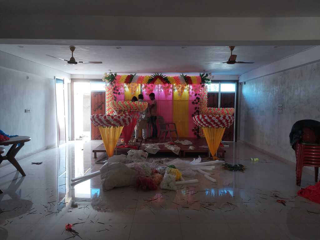 Бодх-Гая: POP 89998 Divisha Palace