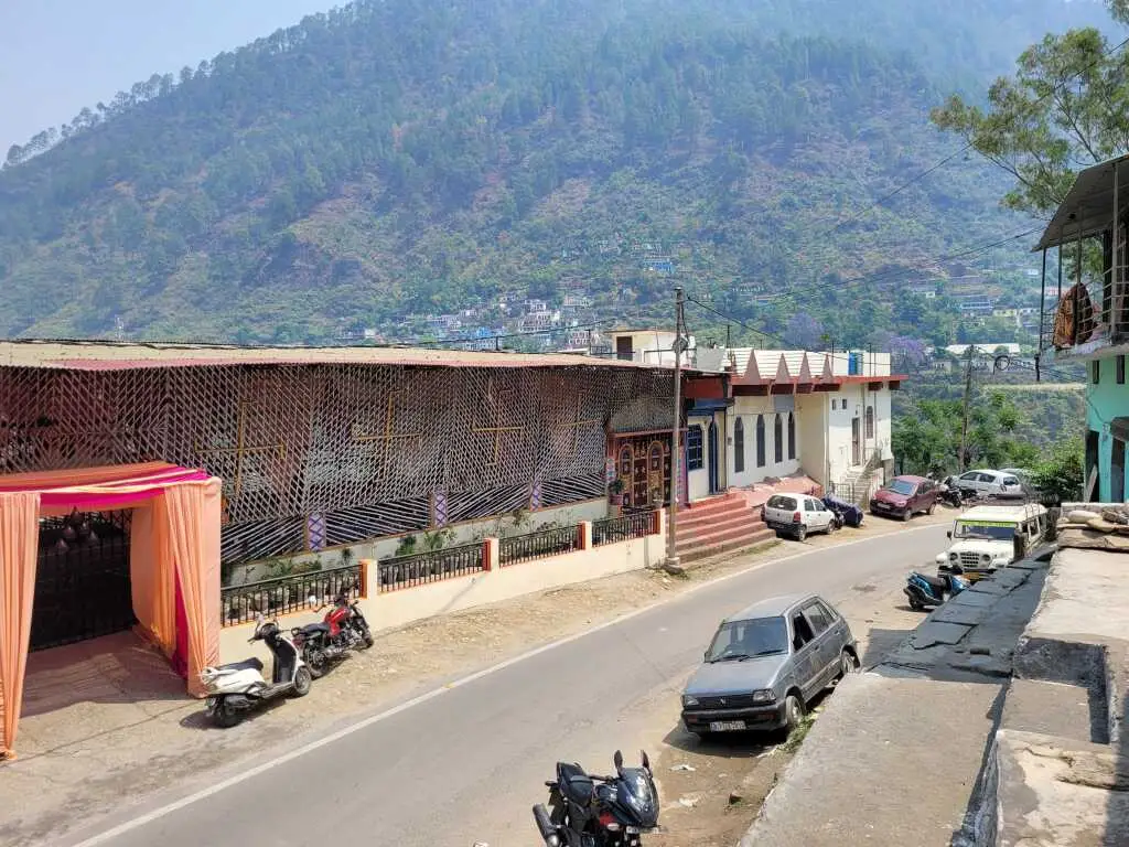 Чамоли: OYO 87822 Hotel JK Laxmi