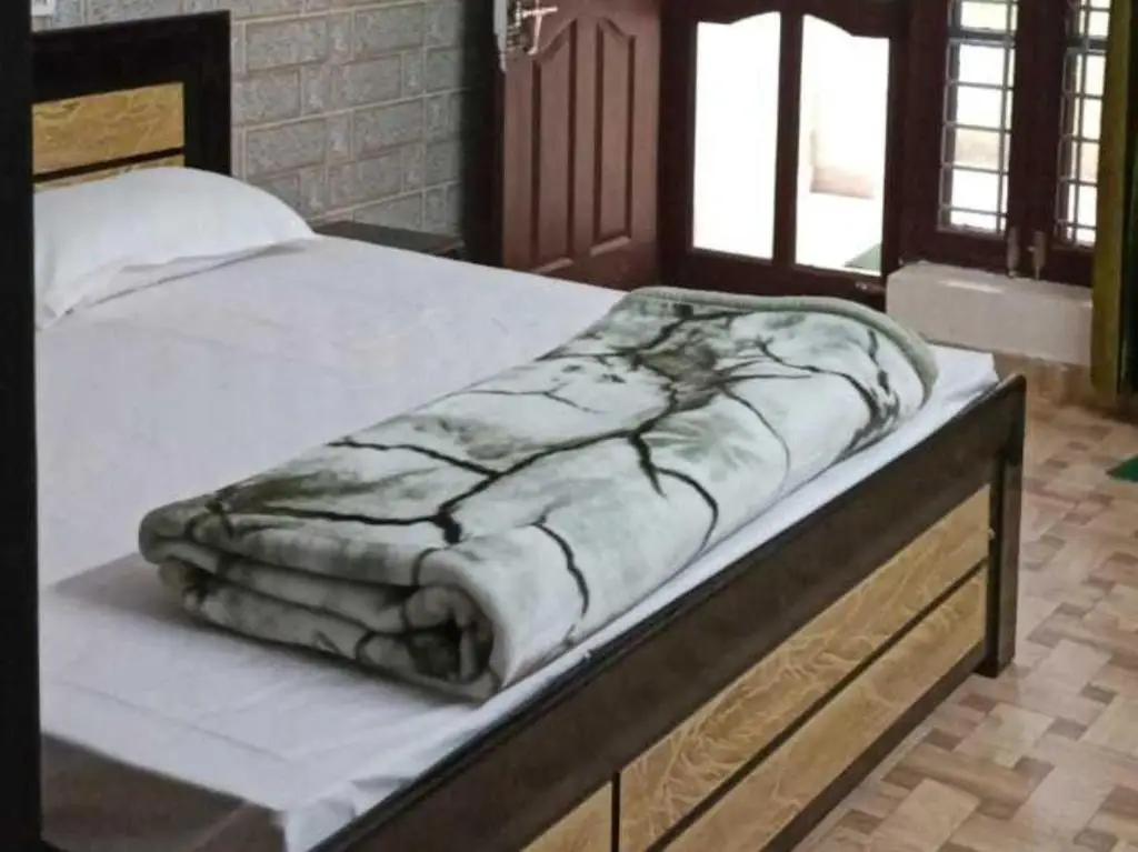 Дехрадун: Oyo Home 92096 Youphoria