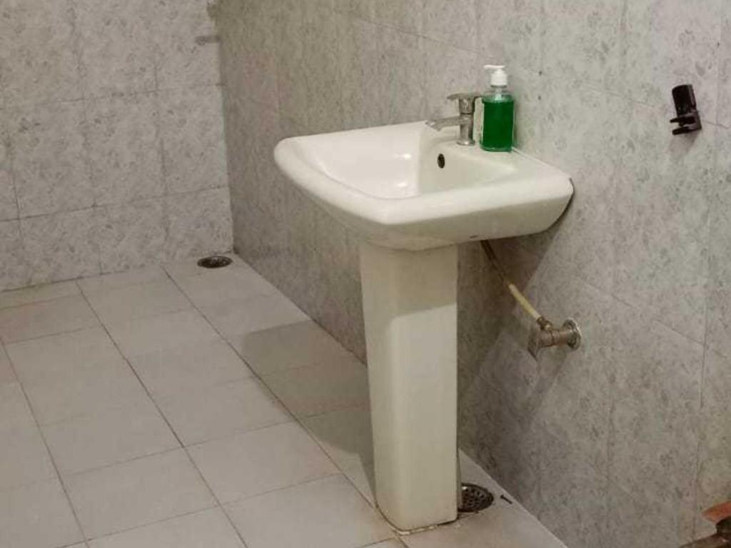 Дехрадун: Oyo Home 92096 Youphoria