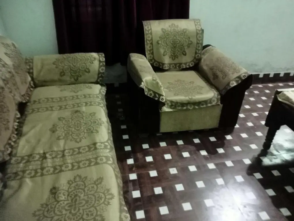 Фатехпур-Сикри: Spot on 90028 Ashiyana Bharatpur