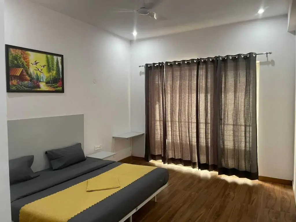 Гуруграм: Oyo Hotel Daffodils Inn Near Omaxe Celebration Mall