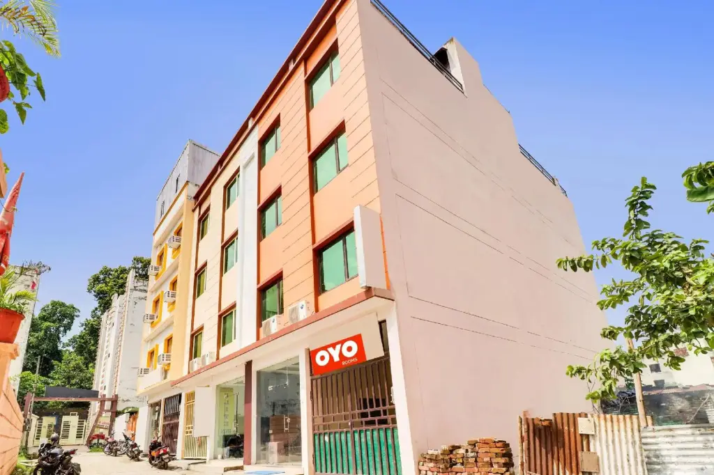 Харидвар: Super OYO 92578 HOTEL LA PLAZO