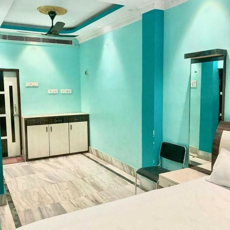 Ховрах: Pop Jashoda Bhawan Near Girish Mancha
