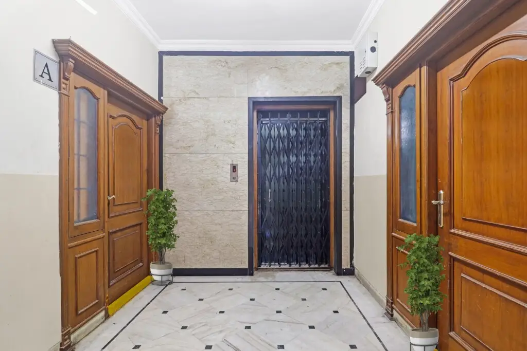 Хидерабад: Capital O Samrat Palace Near Nampally Station