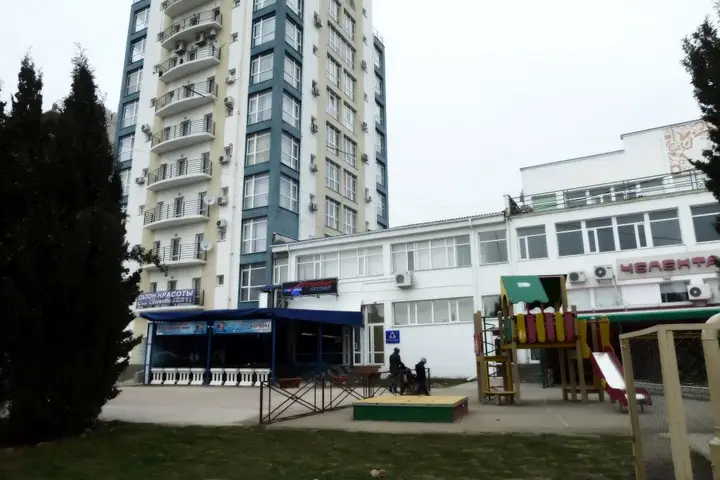 Севастополь: Gostevye nomera v gostinichnom komplekse «Park-Otel»