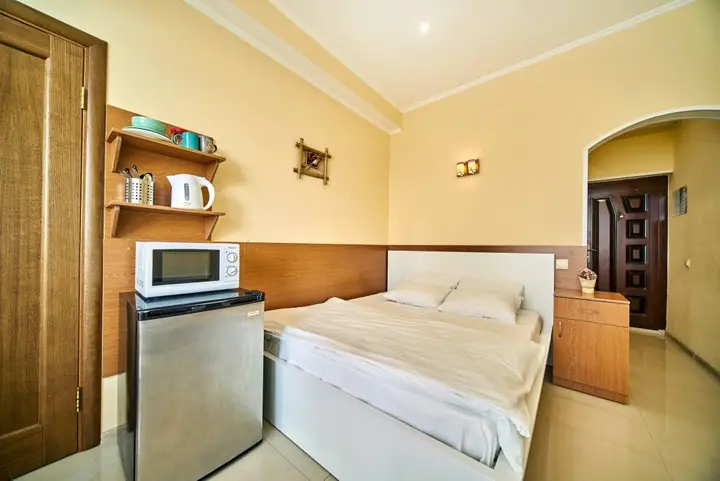 Севастополь: Gostevye nomera v gostinichnom komplekse «Park-Otel»
