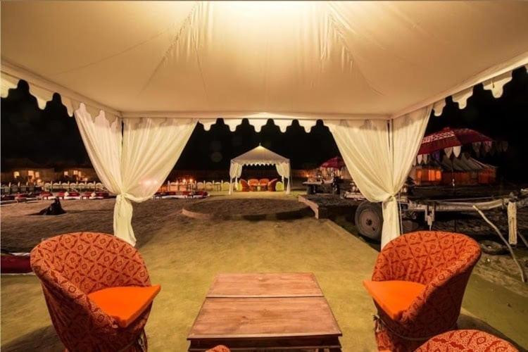 Джайсалмер: OYO 85806 Couple Cool  Dessert Camp