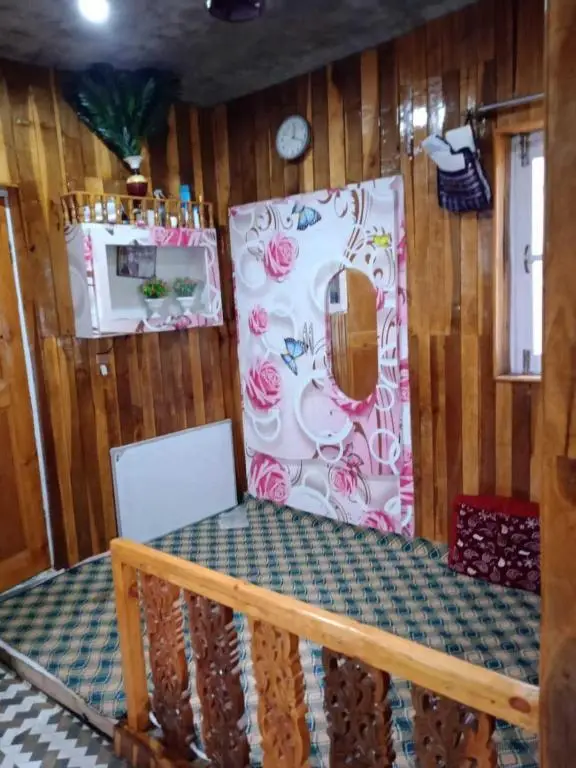 Катра: POP 92683 Tabasum Homestay